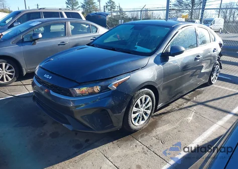 2022 Kia Forte Fe z USA, uszkodzony, nr VIN 3KPF24AD9NE446109